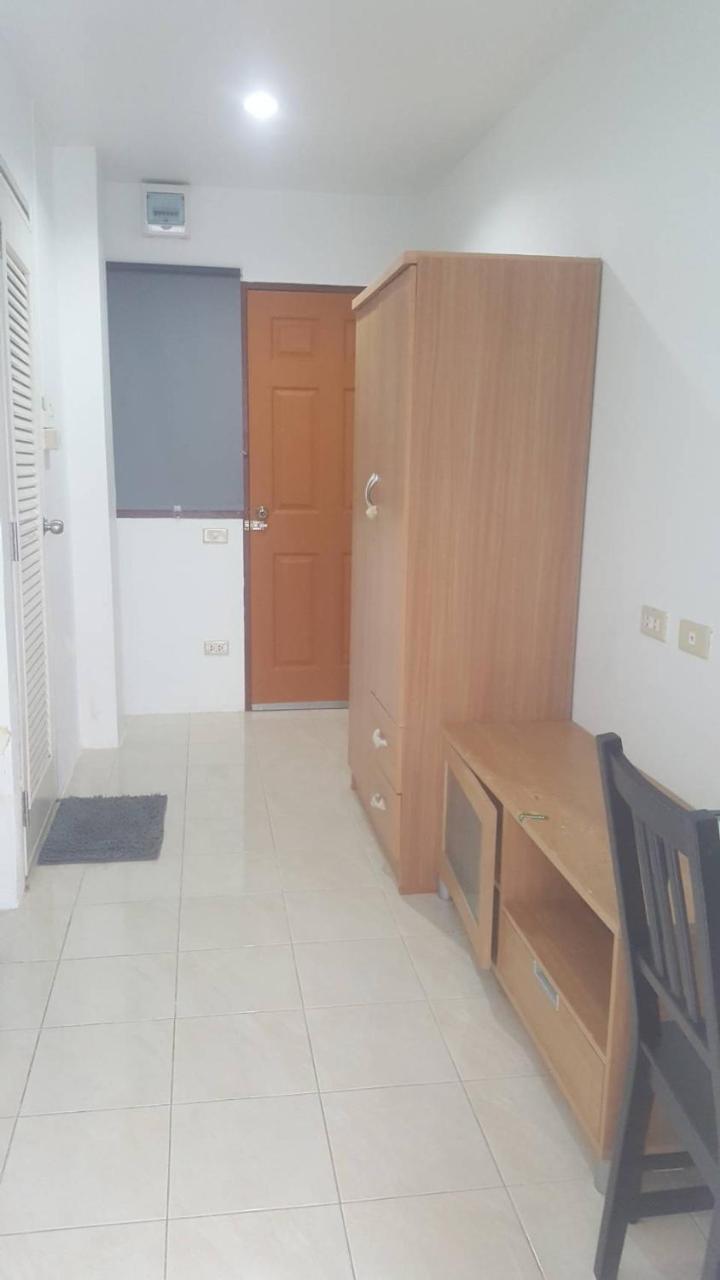 מלון בנגקוק Js Mansion מראה חיצוני תמונה